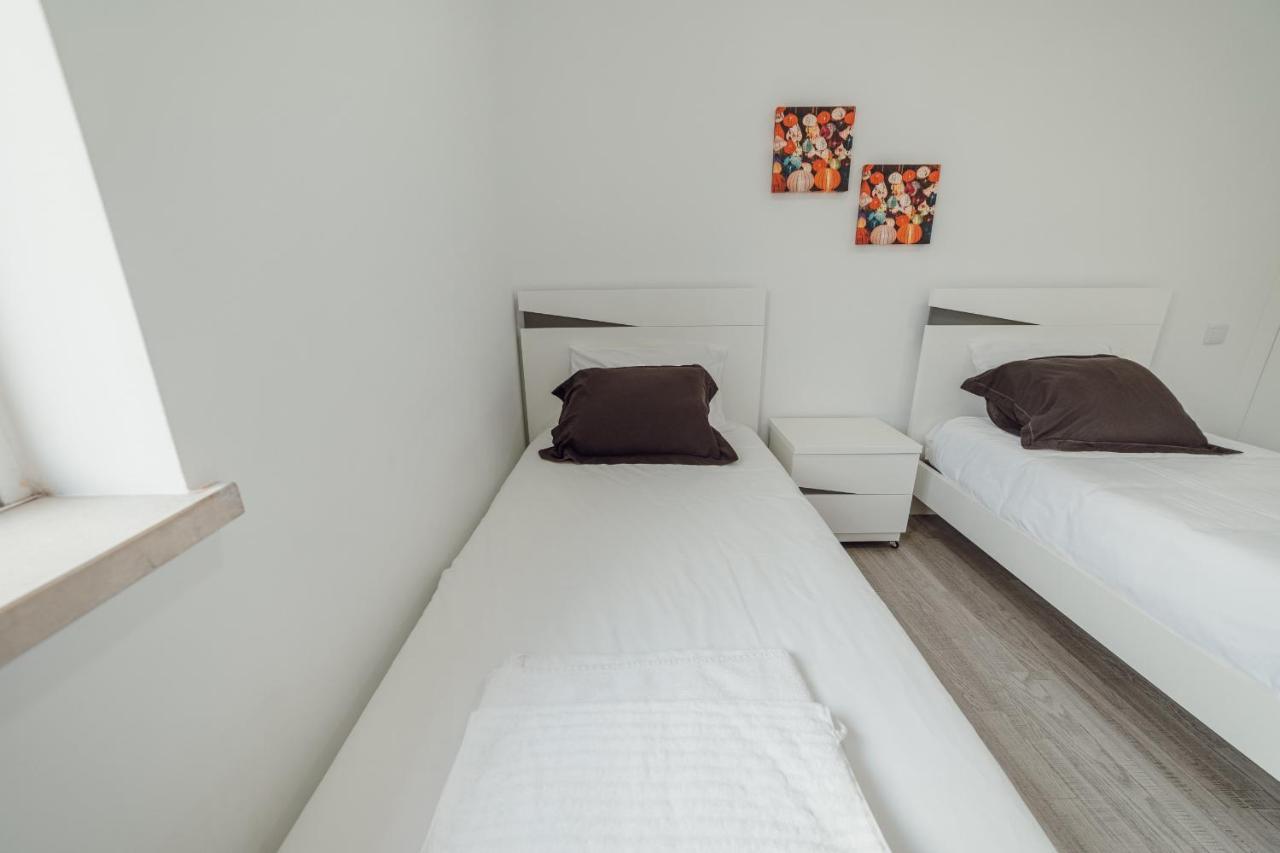 Gaia Terrace With Elevator By Vacationy Apartamento Porto Exterior foto
